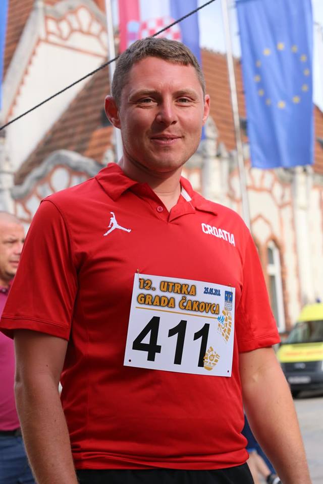 3357339810215114571914639899353