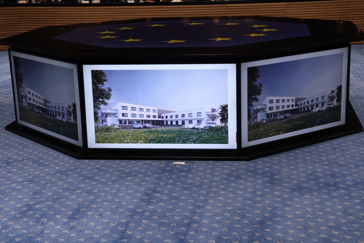 Matija Posavec, Nikola Novak, centar za starije osobe Matija Posavec, Nikola Novak, centar za starije osobe