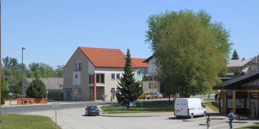 sredisce1003522842 sredisce1003522842