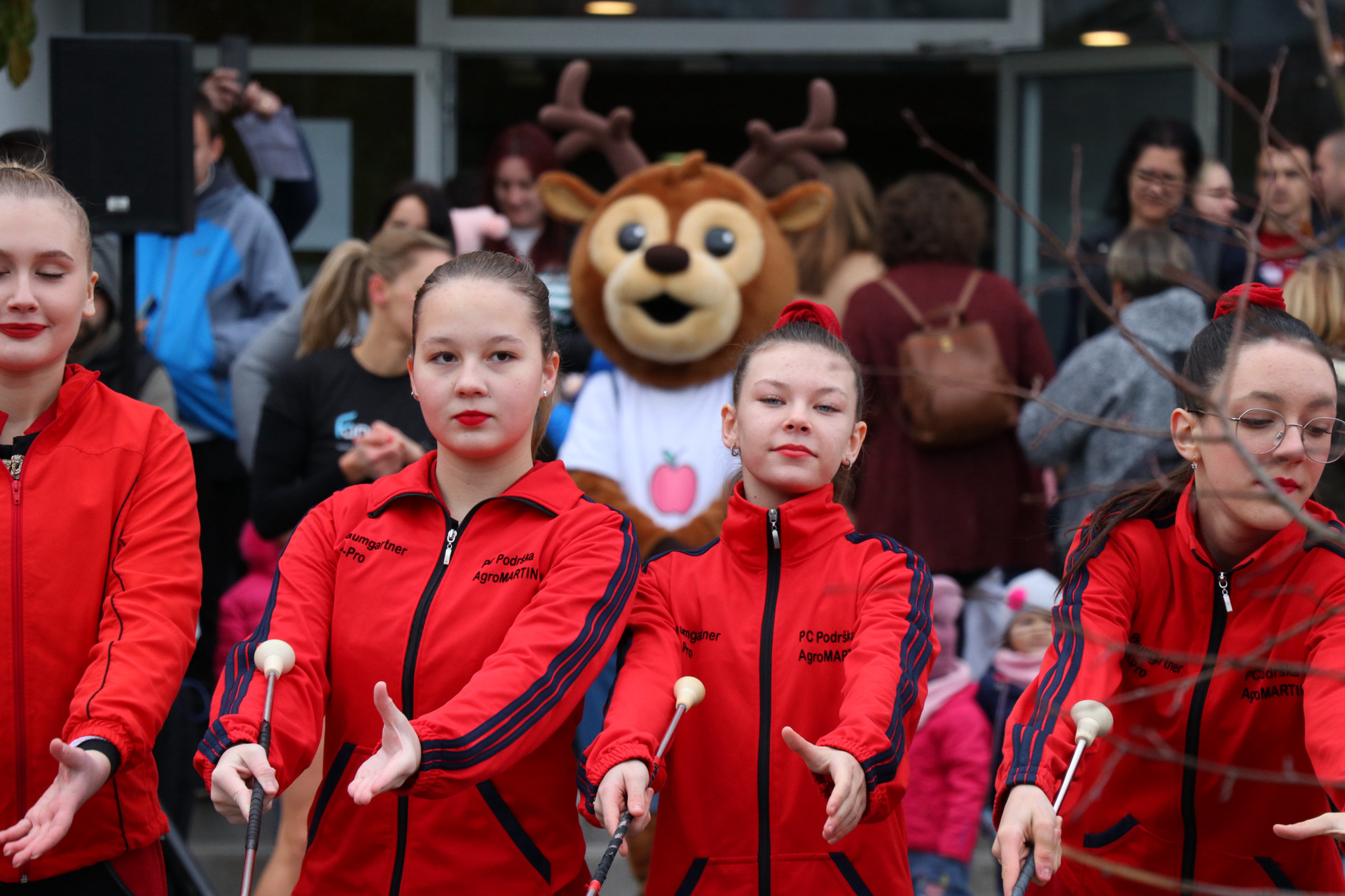 FOTO Trkači su u humanitarnom duhu trčali za udomljenu djecu u Svetom Martinu na Muri