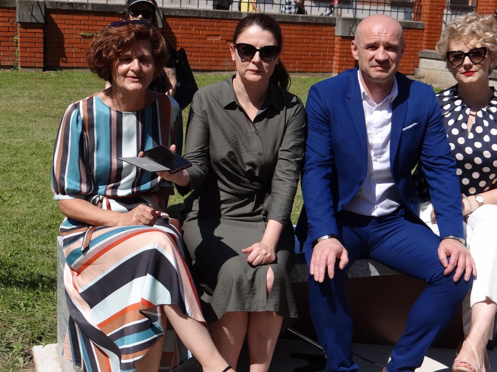 Ispred Učiteljskog fakulteta postavljena glazbena klupa posvećena međimurskoj popevki