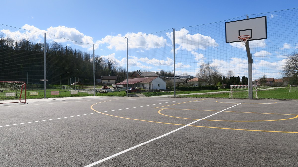 Uređen sportski park u Peklenici