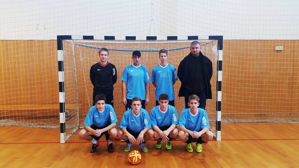 1254588111209481679375772144515