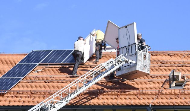 Solarni paneli, solarna elektrana, solari