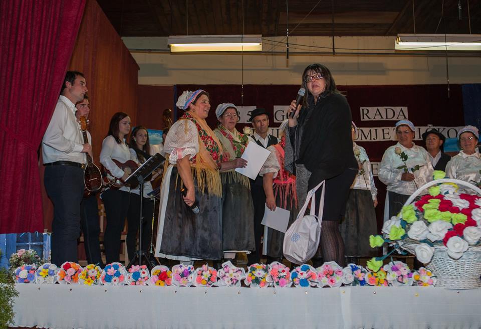 1040925784796816189067479424091