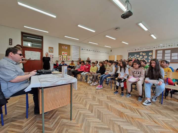 OŠ dr. Ivana Novaka Macinec