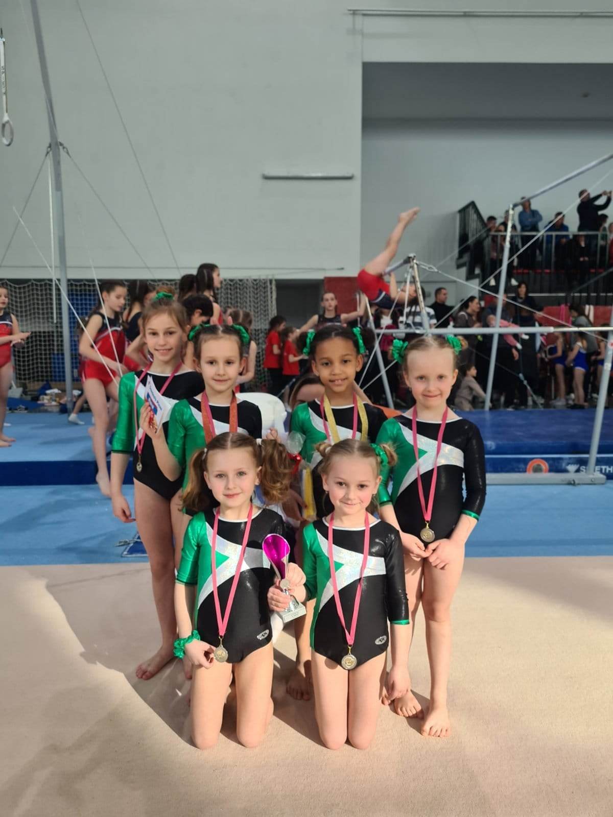 PRVI, ALI USPJEŠAN NASTUP Veliki uspjeh malih gimnastičarki GK-a Nedelišće u Zagrebu