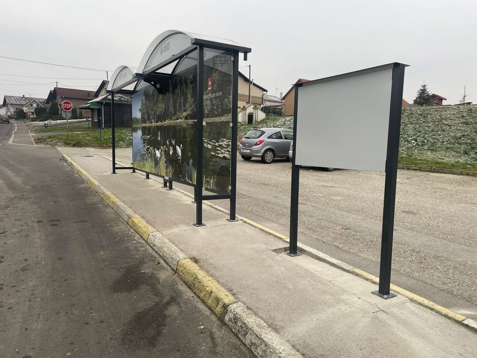 Sveti Martin na Muri, autobusne nadstrešnice