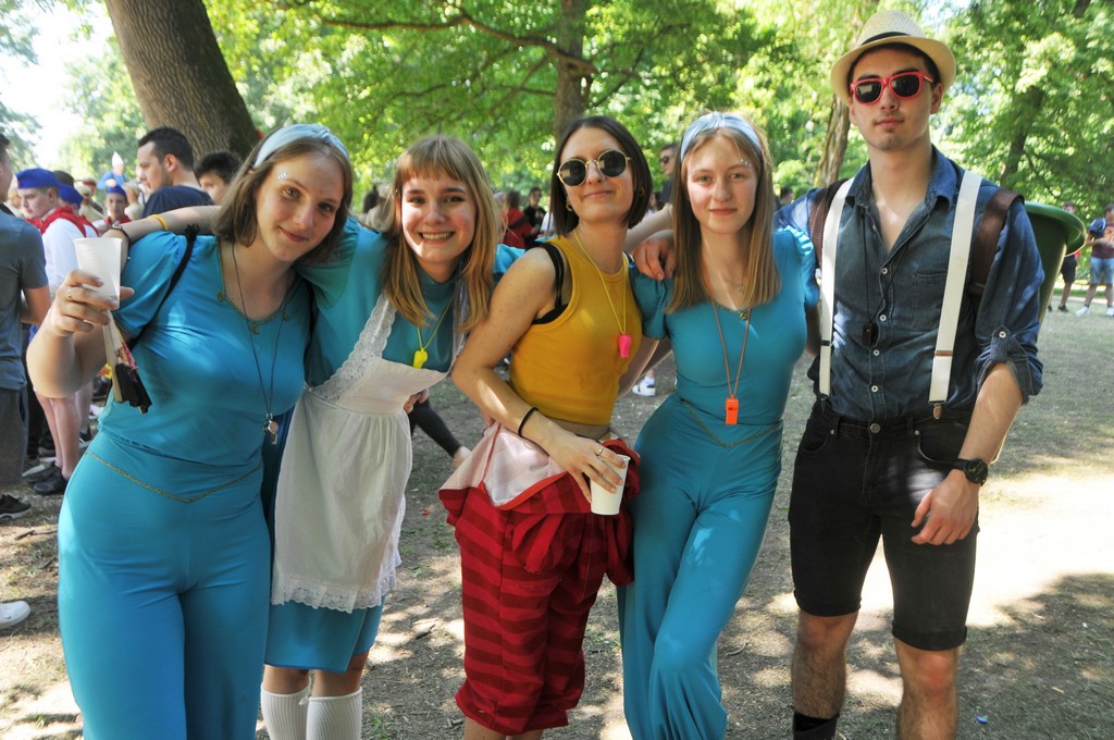 Maturanti se zabavljaju u čakovečkom parku