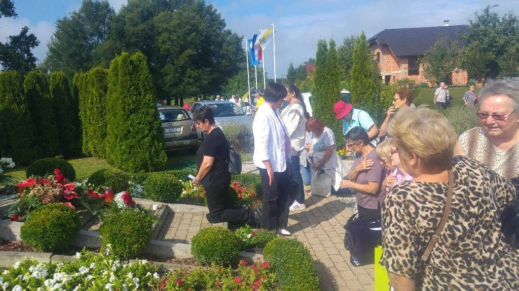 1403754710097186557926323439659