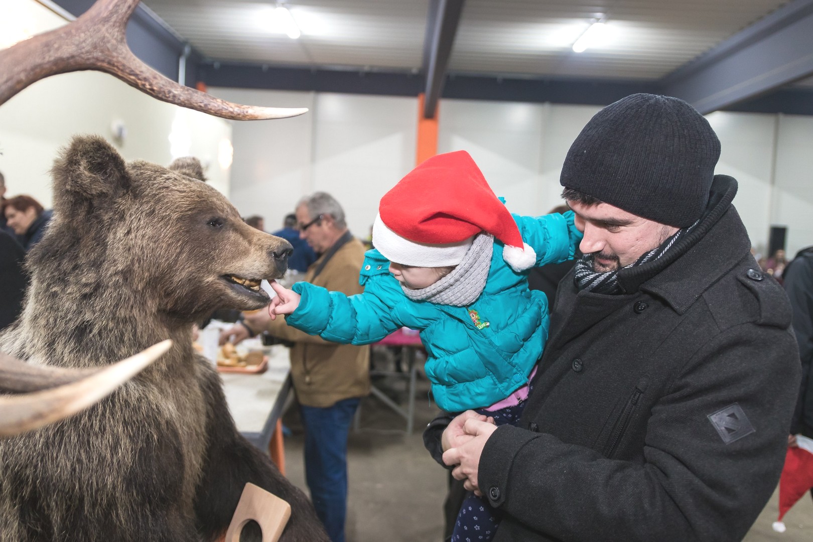 Sajam i božićna utrka privukli mnoštvo u centar Kotoribe