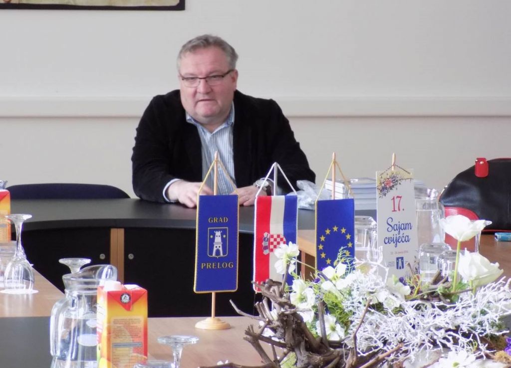 347815108dscn1498optimized10304