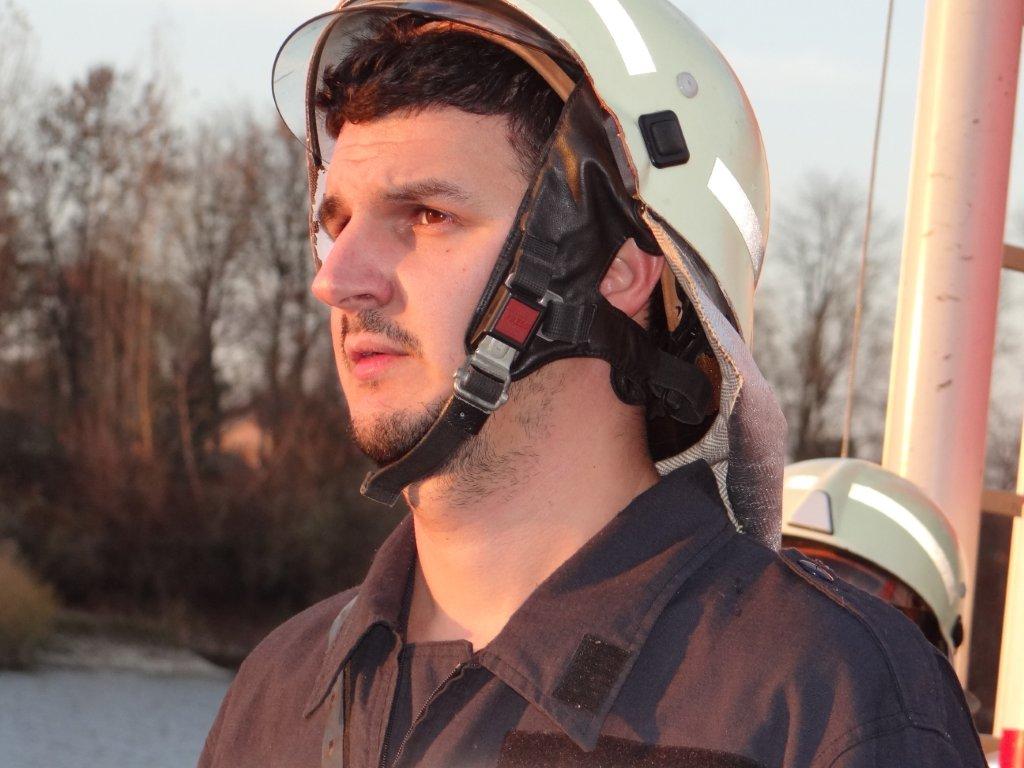 Vatrogasna vježba na obali Mičigen jezera