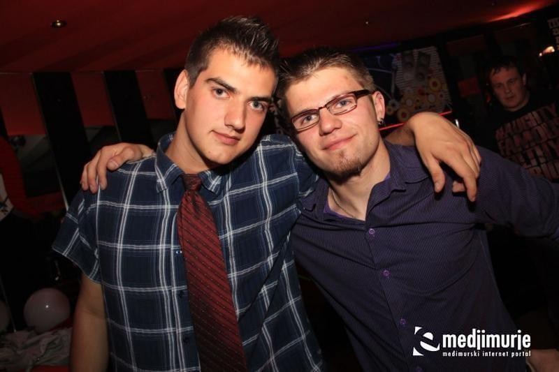 slika0025 Maraton (Subota, 8.10.2011) slika0025 Maraton (Subota, 8.10.2011)