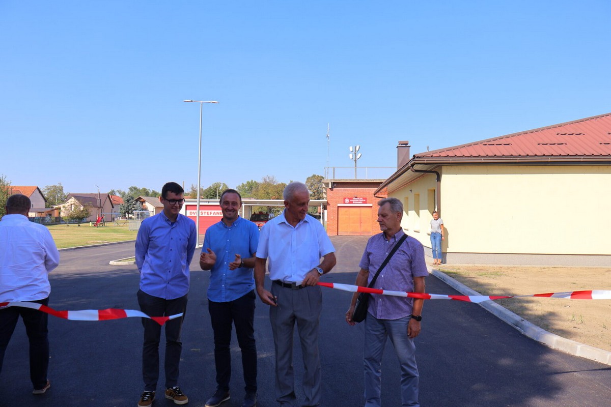 ŠTEFANEC Svečanim otvorenjem novog platoa, vatrogasnom vježbom i druženjem proslavljen Dan mjesta ŠTEFANEC Svečanim otvorenjem novog platoa, vatrogasnom vježbom i druženjem proslavljen Dan mjesta