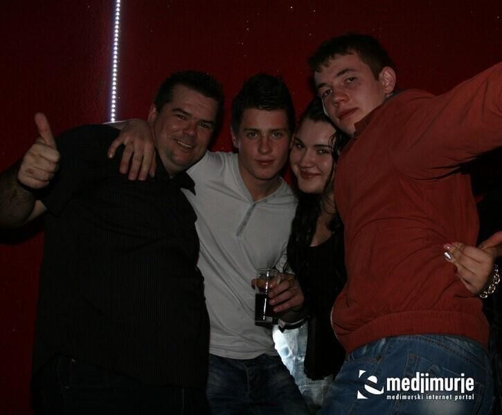 Foto48
