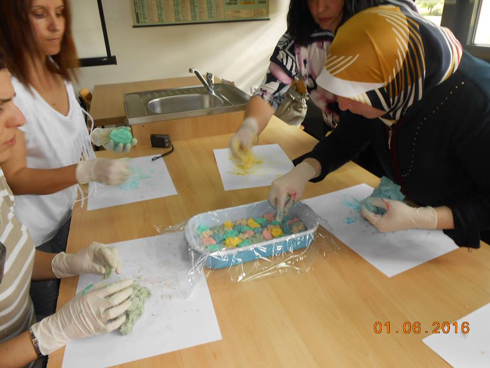 1331051625442385492922822139703