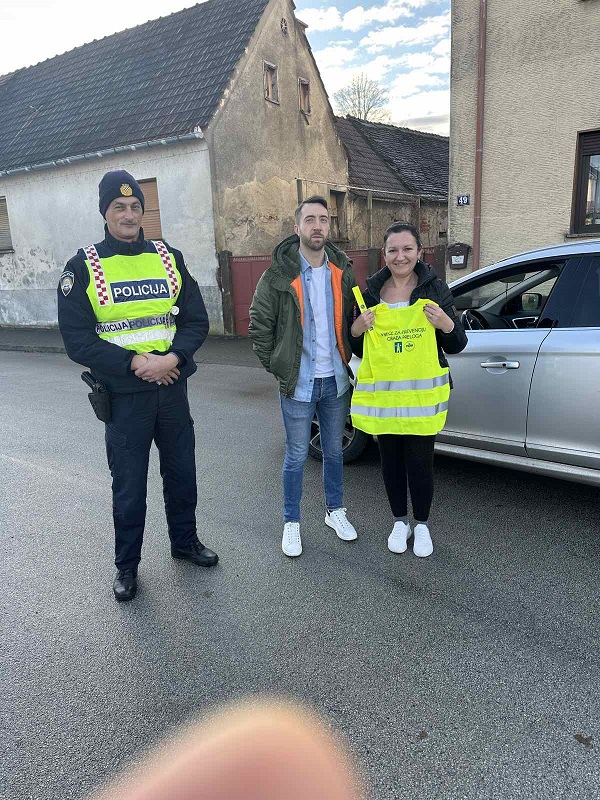 Policija i Grad Prelog darivali najsavjesnije vozače
