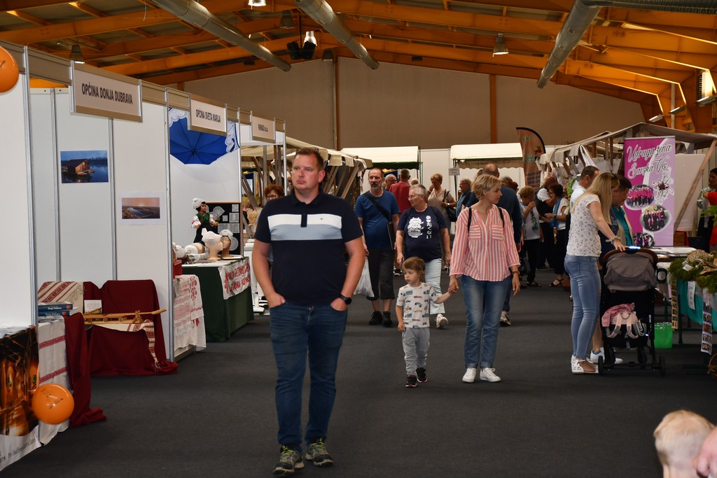 VIDEO I FOTO Međimurska škrinjica pokazala svo bogatstvo kraja med Murom i Dravom