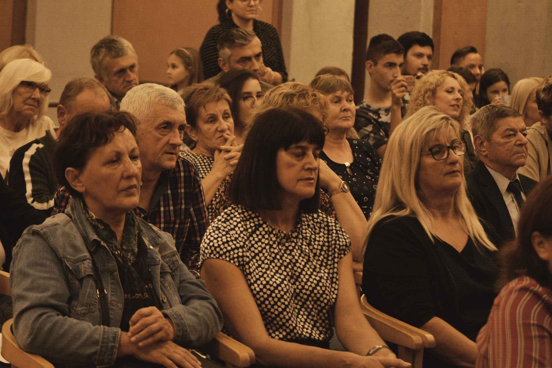 PREDIVNA SUBOTNJA VEČER Koncert Ansambla Pučpuljike