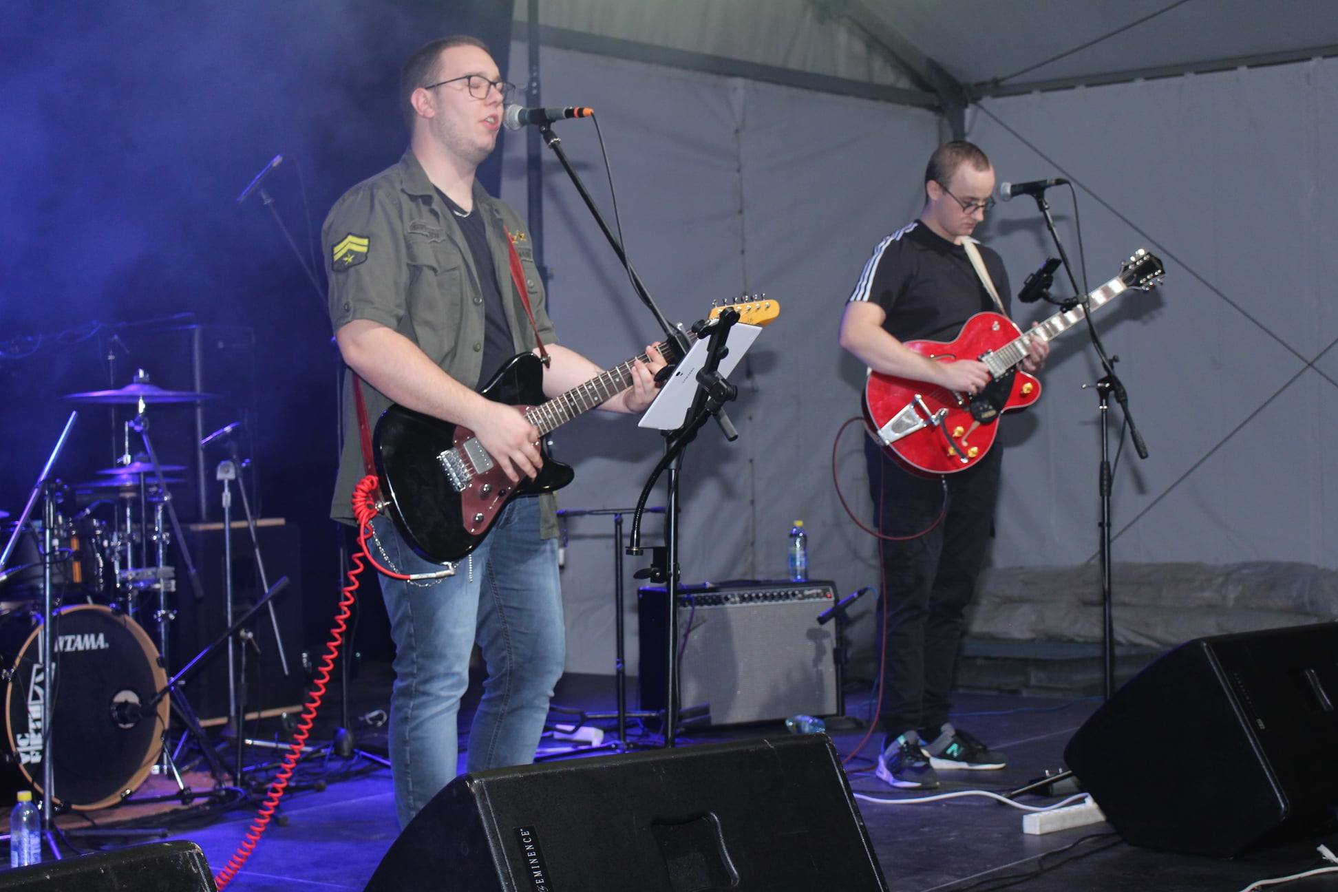Koncert benda Hangar 44