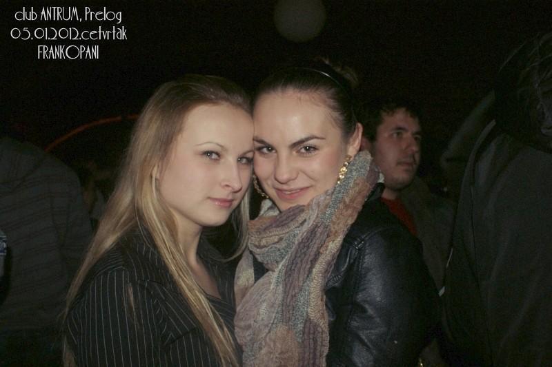 slika0022 Antrum (Četvrtak, 5.1.2012) slika0022 Antrum (Četvrtak, 5.1.2012)