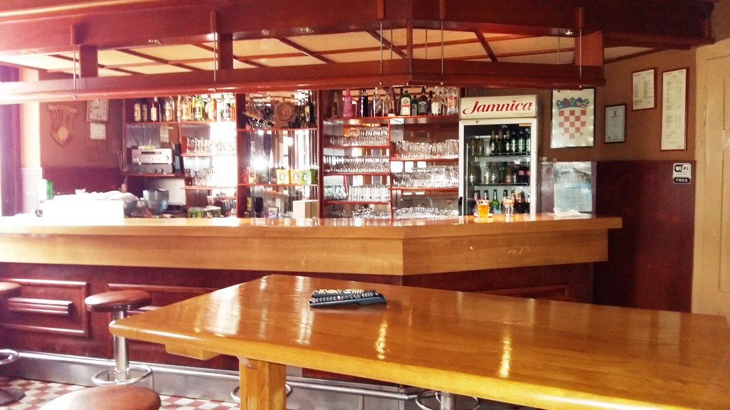 20151110084219195025