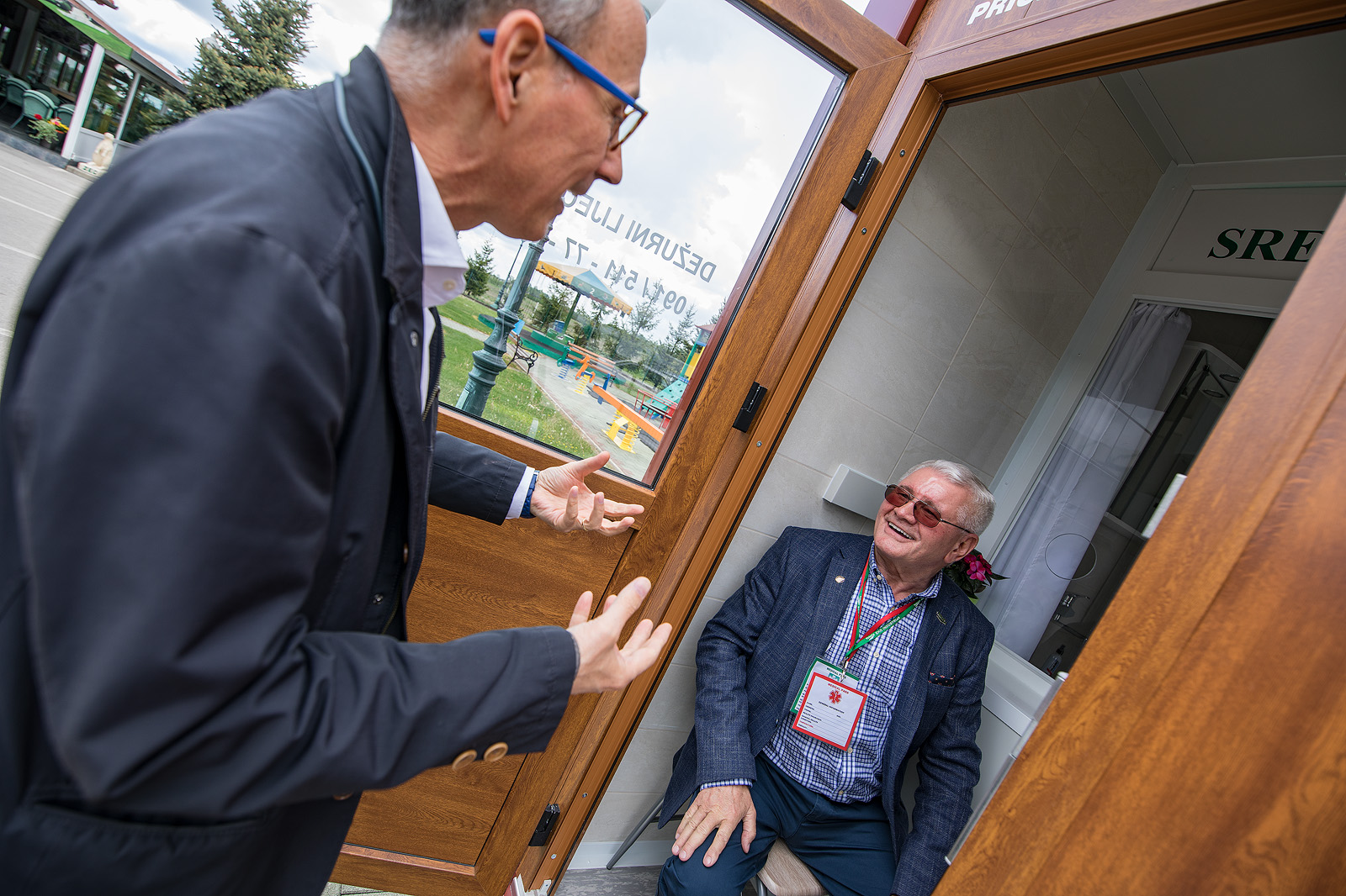 U Tehnixu predstavljeni Corona Kremator i Mobilna Corona kabina