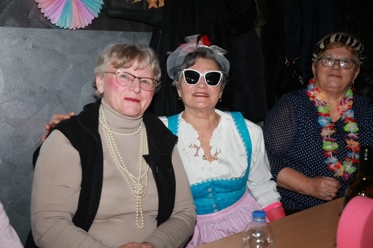 fašnik Podbrest (21) fašnik Podbrest (21)