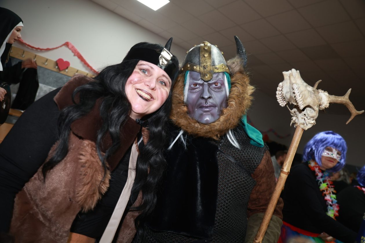 fašnik Podbrest (31) fašnik Podbrest (31)