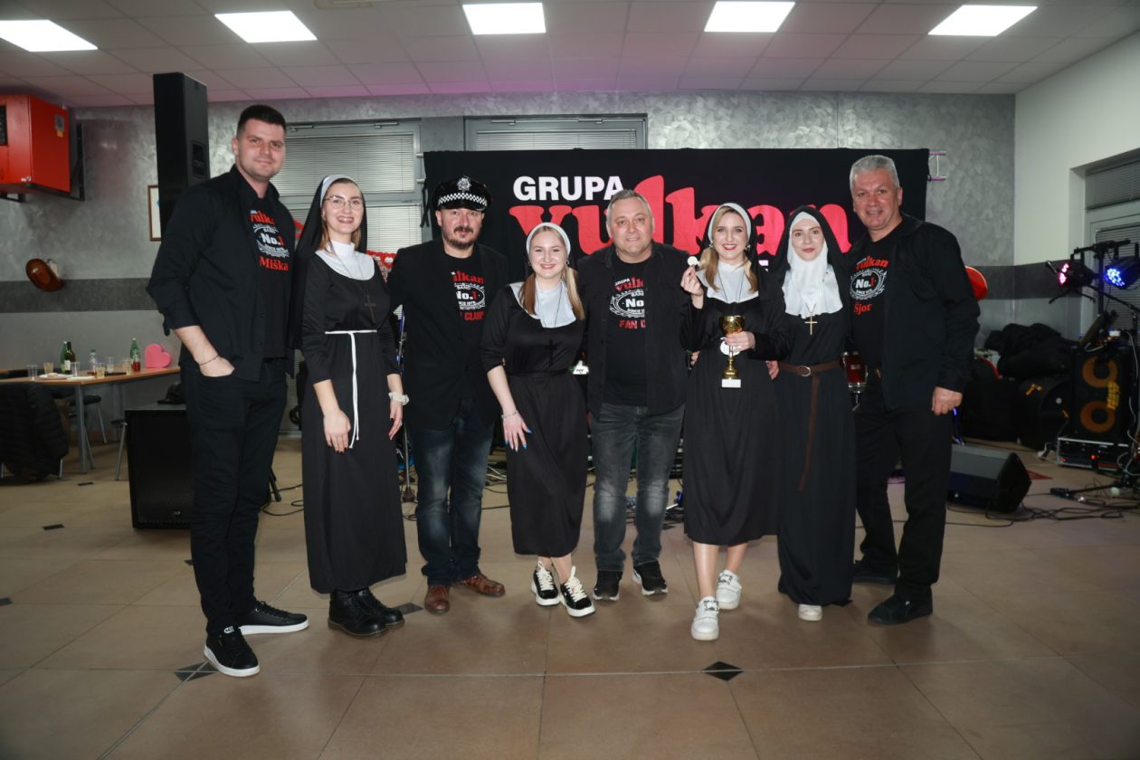 fašnik Podbrest (40) fašnik Podbrest (40)