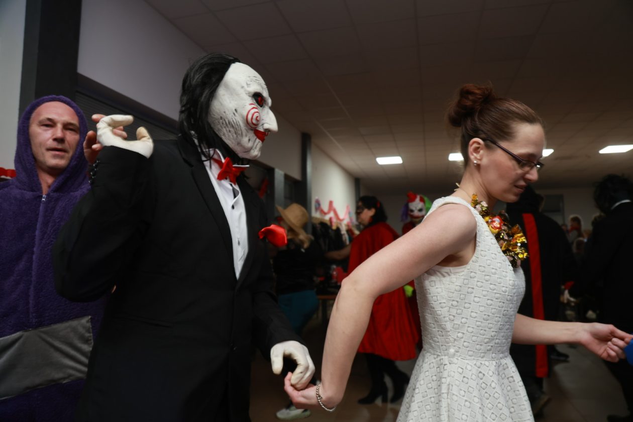 fašnik Podbrest (53) fašnik Podbrest (53)