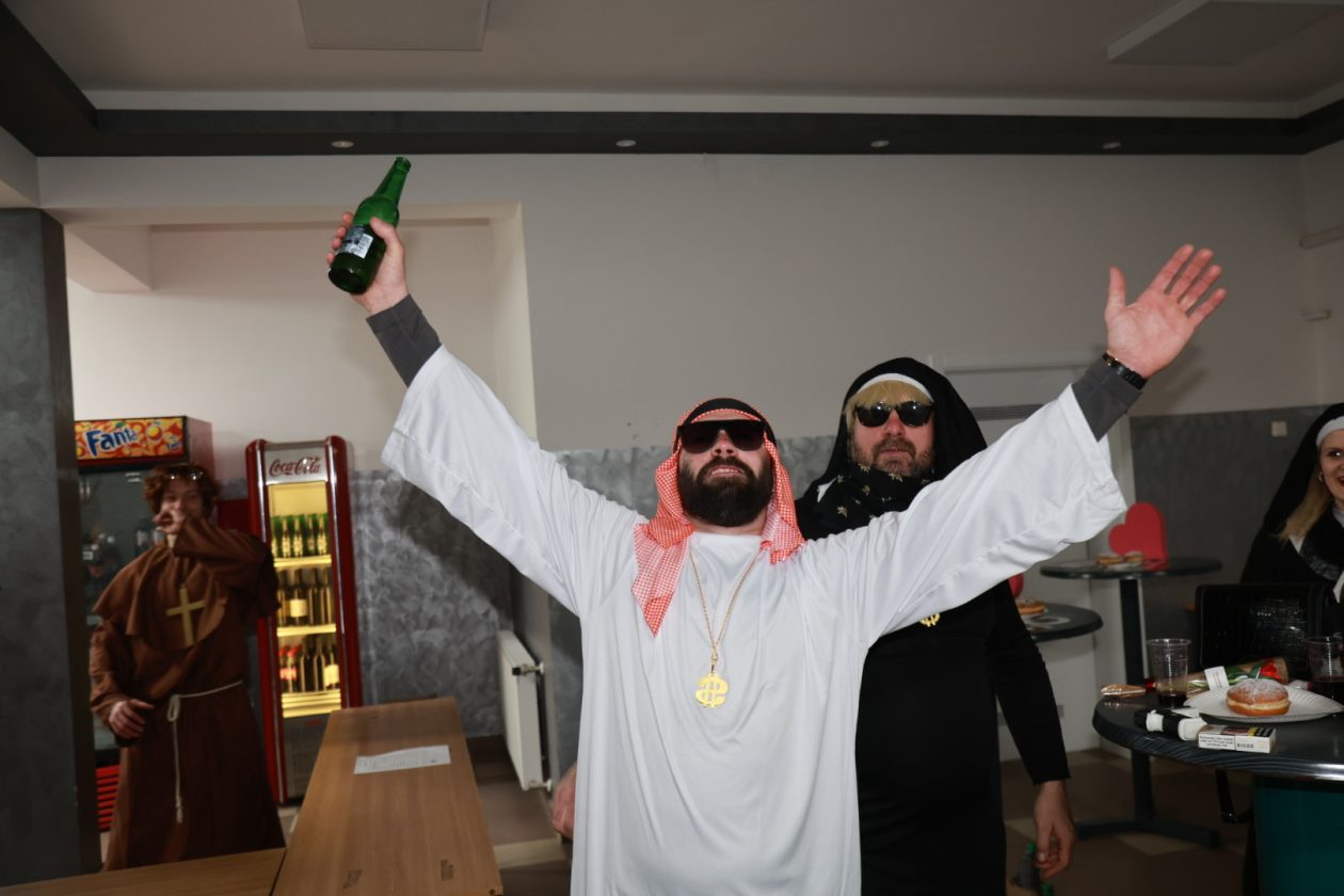 fašnik Podbrest (62) fašnik Podbrest (62)