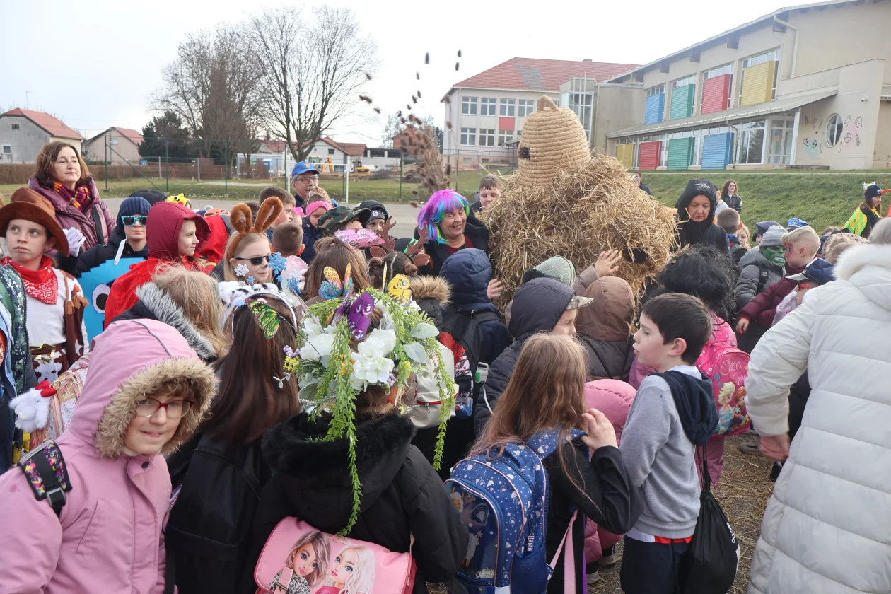 fasnik selnica (15) fasnik selnica (15)