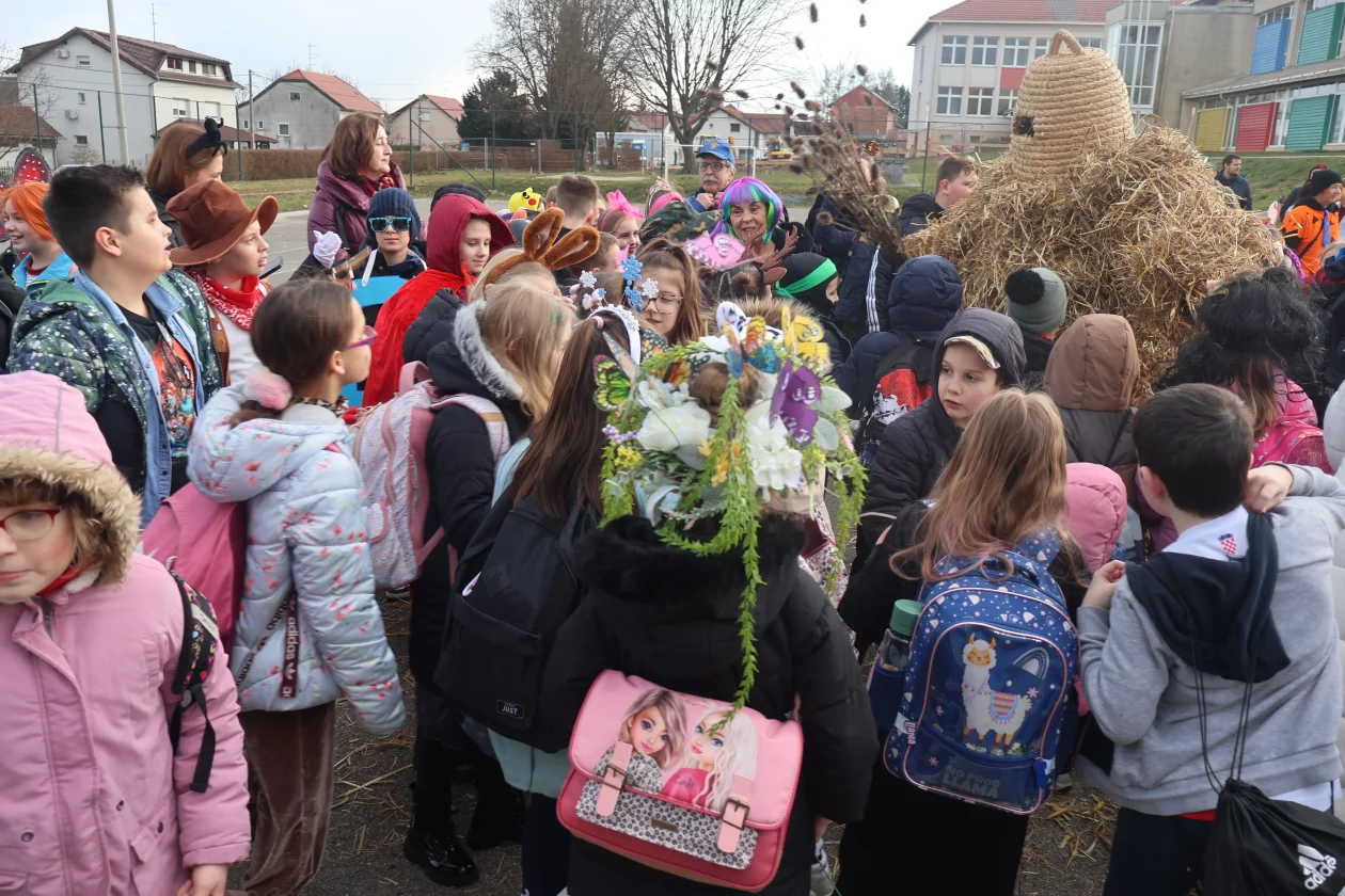 fasnik selnica (16) fasnik selnica (16)