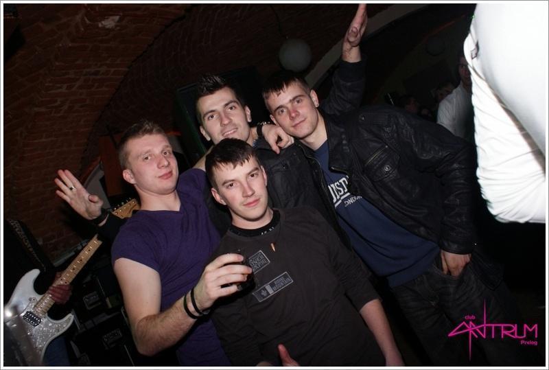 slika0042 Antrum (Petak, 15.2.2013 – Zodiac band) slika0042 Antrum (Petak, 15.2.2013 – Zodiac band)