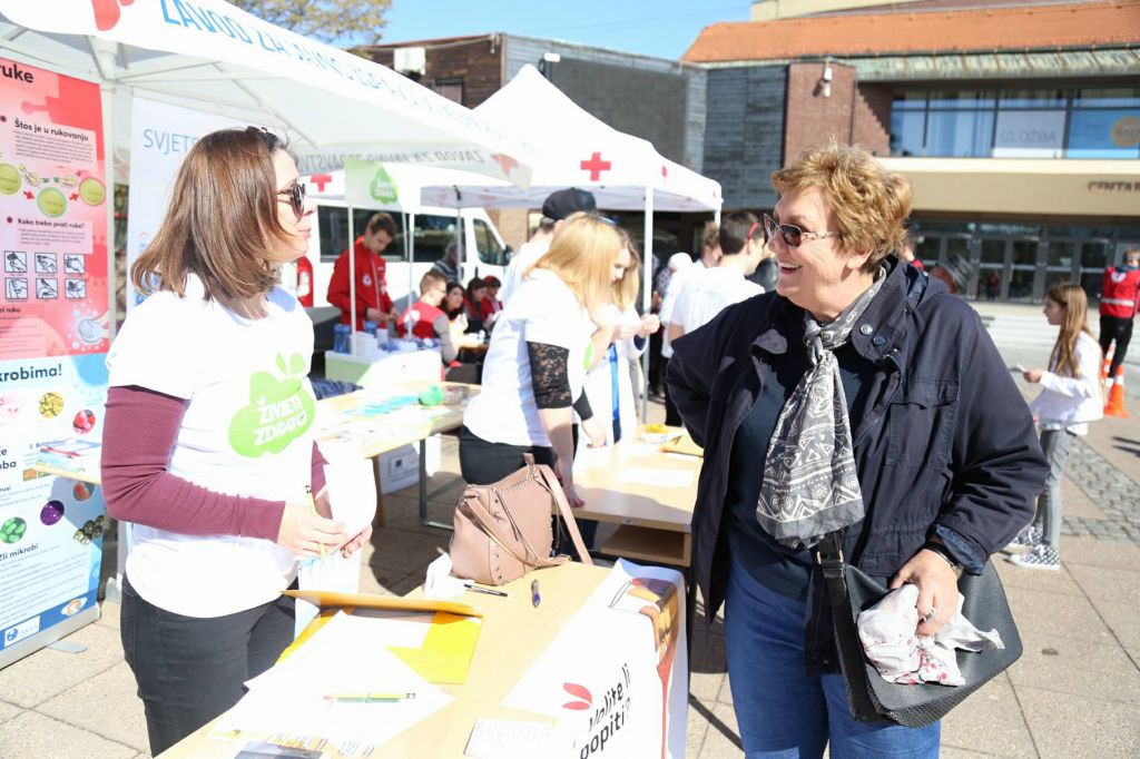 3012773510214739848506788298559