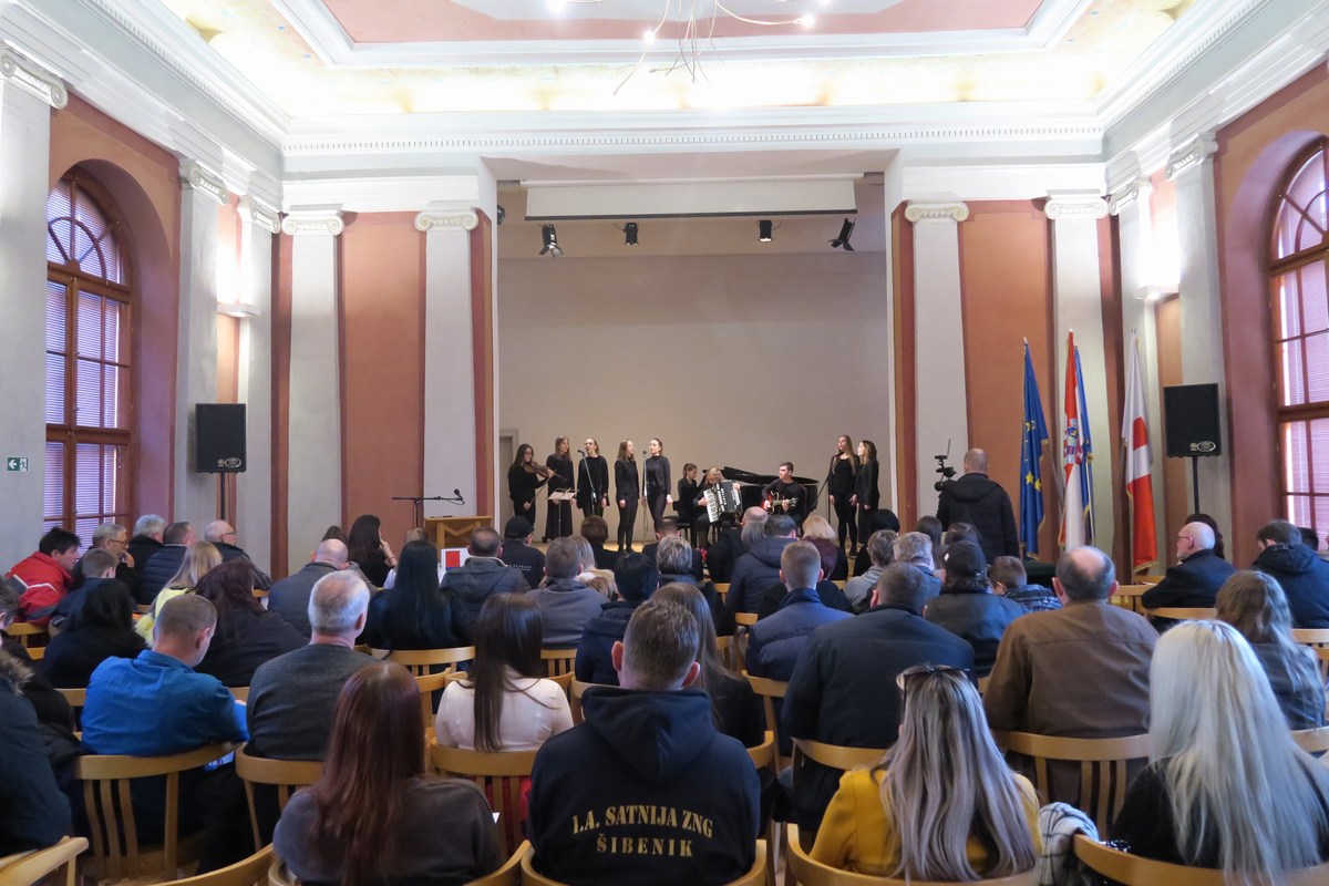 U zgradi Scheier u Čakovcu dodijeljene učeničke stipendije djeci hrvatskih branitelja