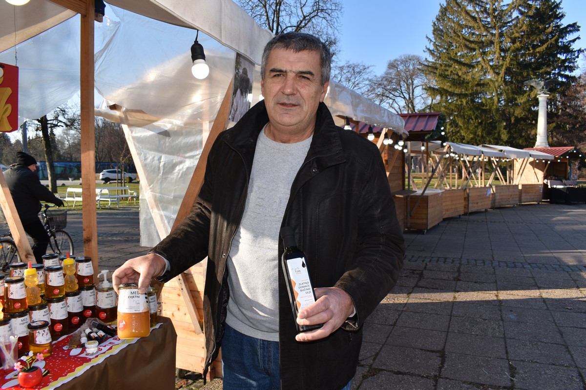 ANDRIJA STRIČAK IZ ČAKOVCA Heljda je dobra i za ljude i za pčele