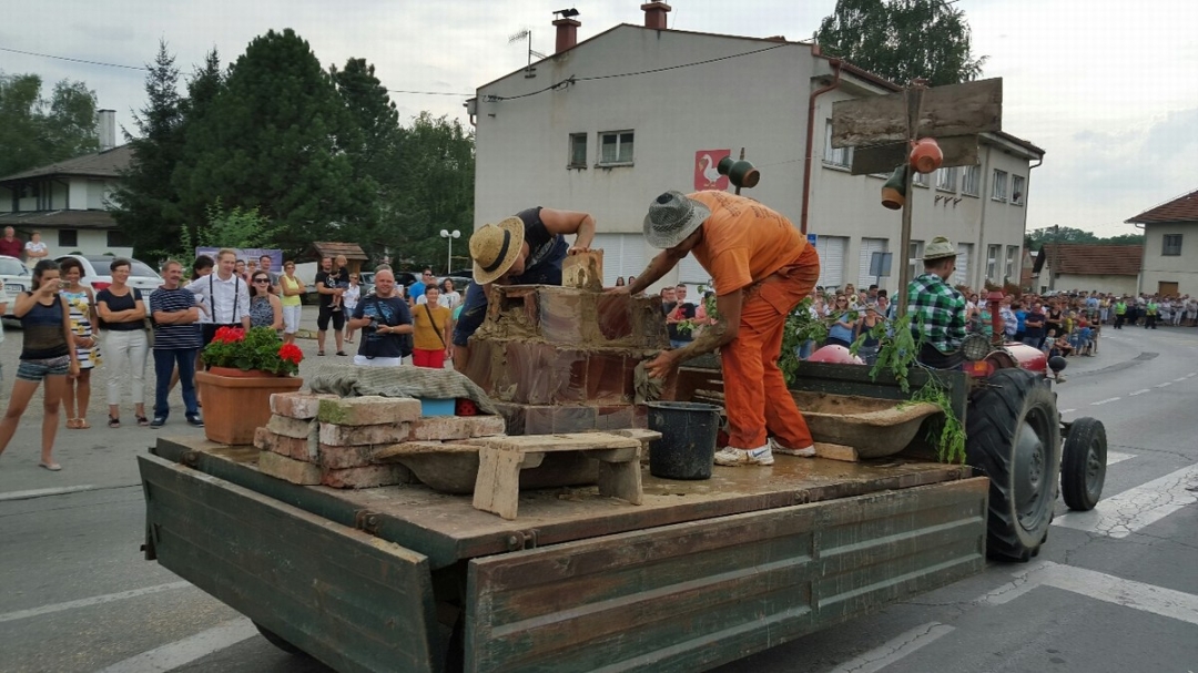 daniturizmasvetimartinnamuri162