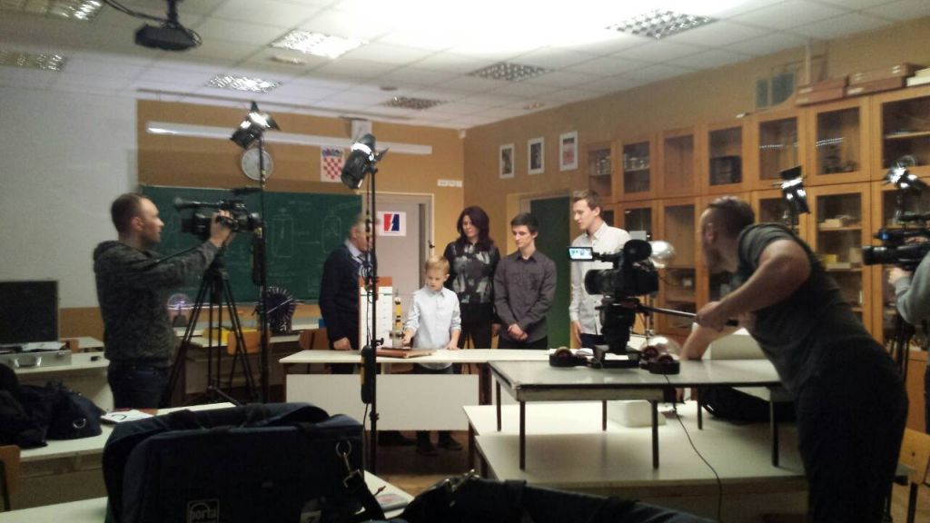 1229179111616596005157067250135