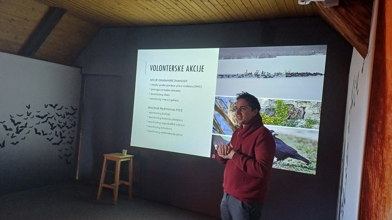 MEĐIMURSKA PRIRODA Polaznici Treninga prepoznavanja ptica – BIRDID 2024 u Centru Med dvemi vodami MEĐIMURSKA PRIRODA Polaznici Treninga prepoznavanja ptica – BIRDID 2024 u Centru Med dvemi vodami