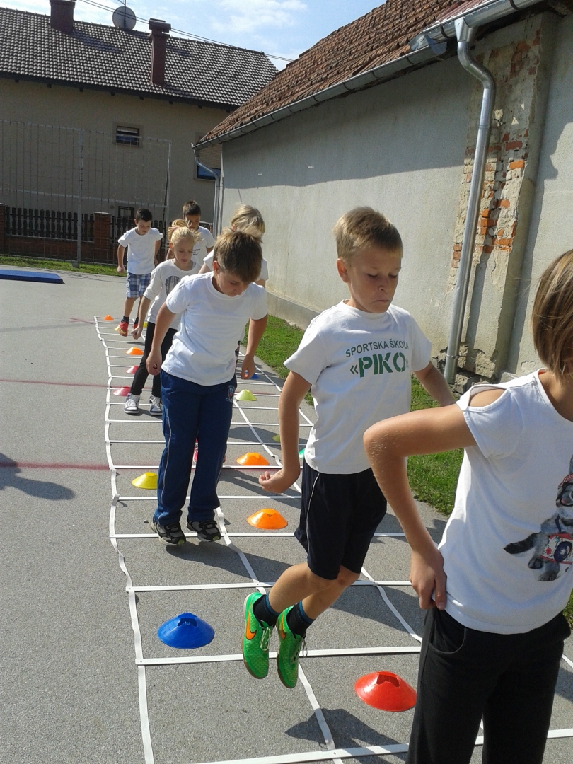 20150910104014700643