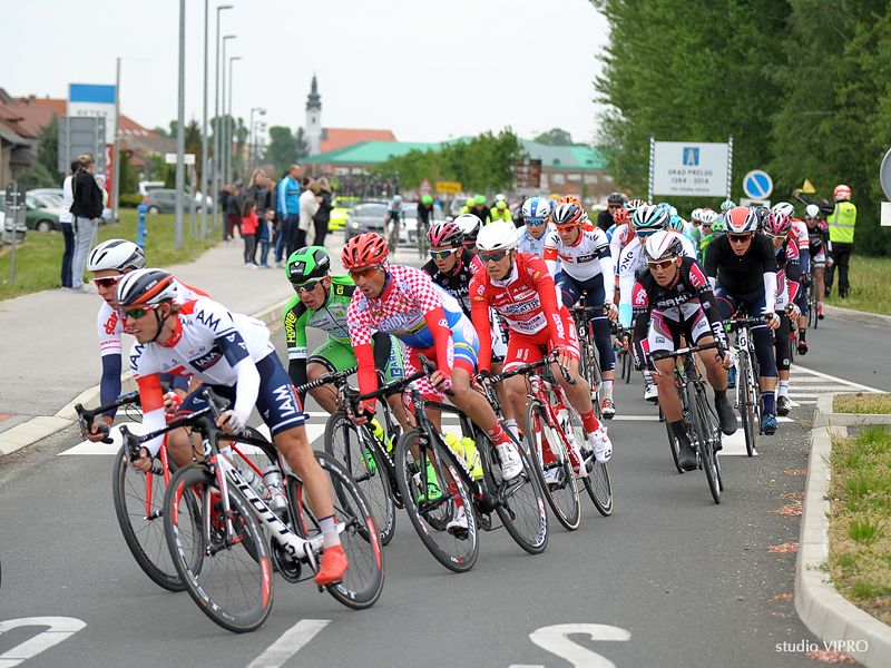 347015040dsc9165321676