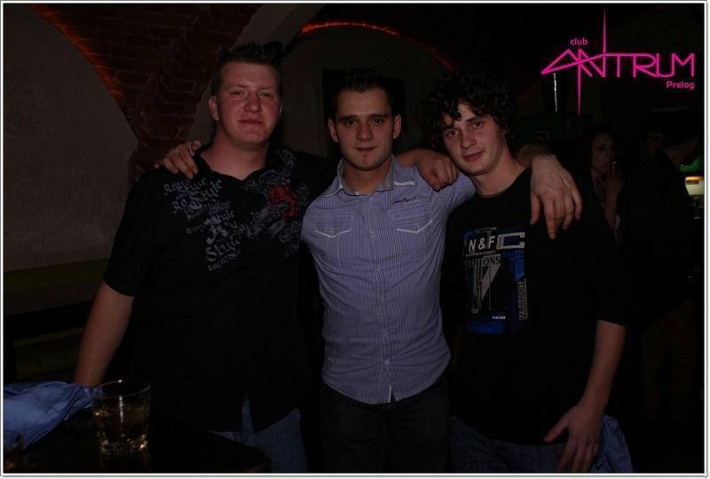 slika0032 Antrum (Petak i subota, 1. i 2.2.2013) slika0032 Antrum (Petak i subota, 1. i 2.2.2013)