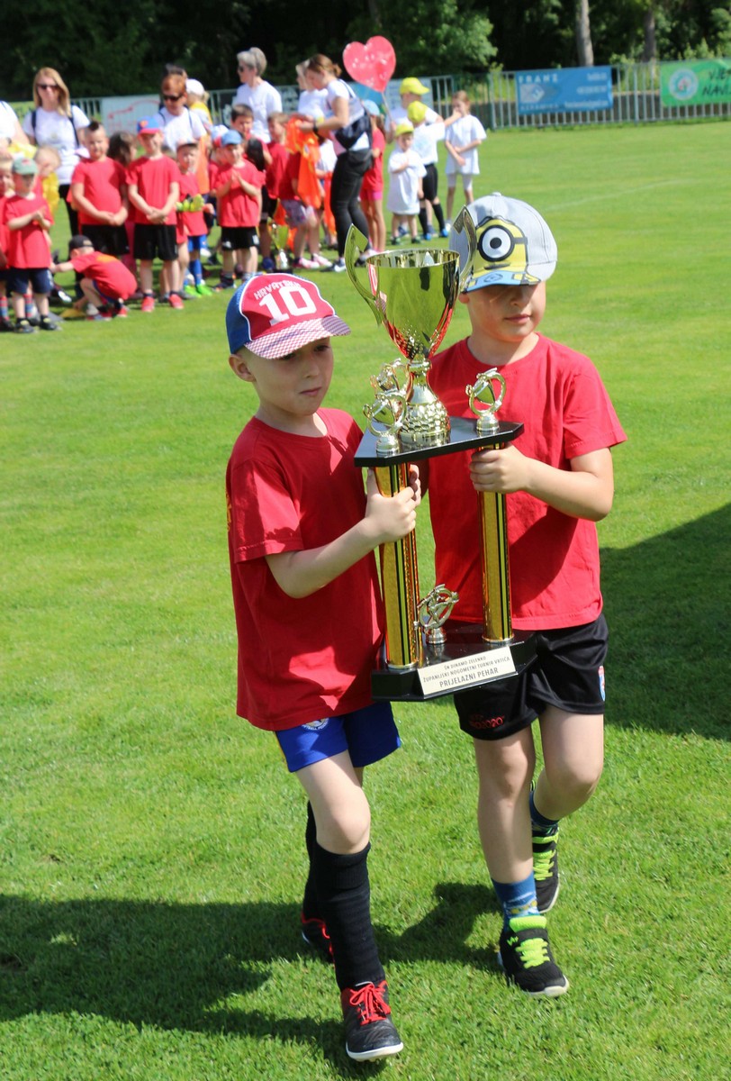 Turnir Dječjih vrtića u nogometu i druženju u Novakovcu