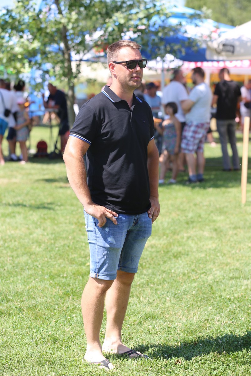 KLIKOM PO MARINI Mnogi Međimurci nedjeljno popodne proveli na preloškoj Marini