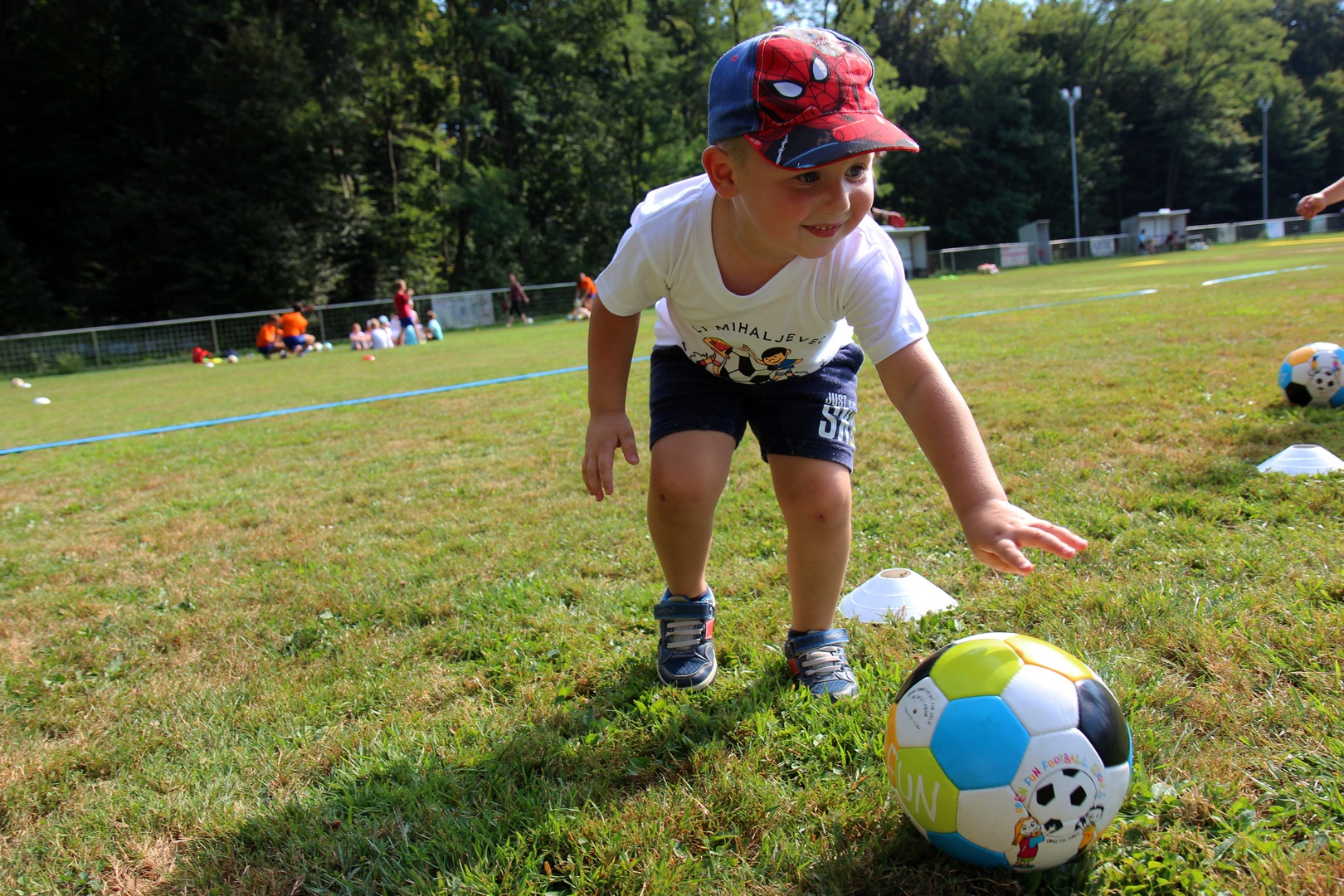 Vesela škola nogometa u Malom Mihaljevcu