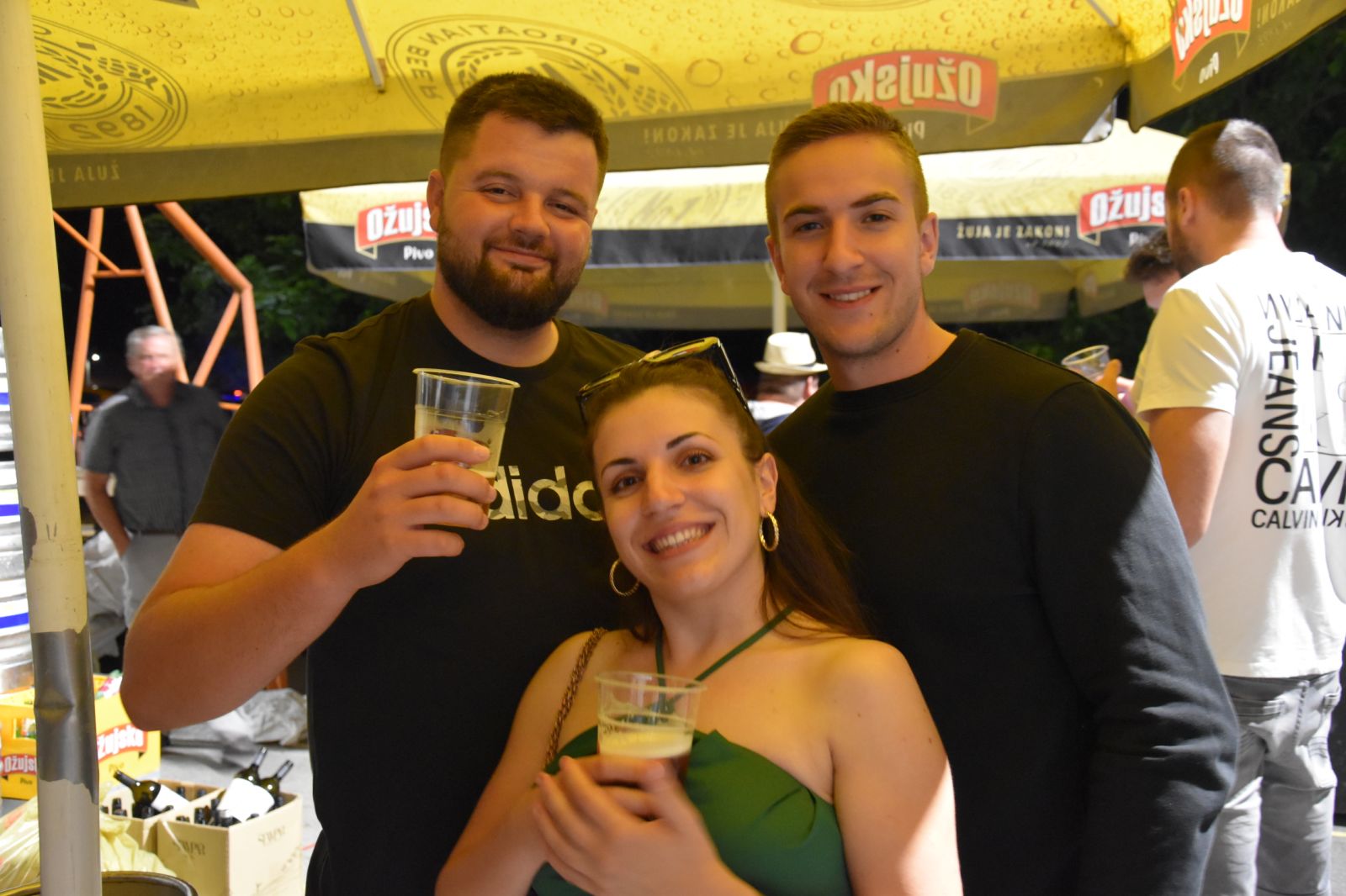 Zlatko Pejaković oduševio Donju Dubravu!