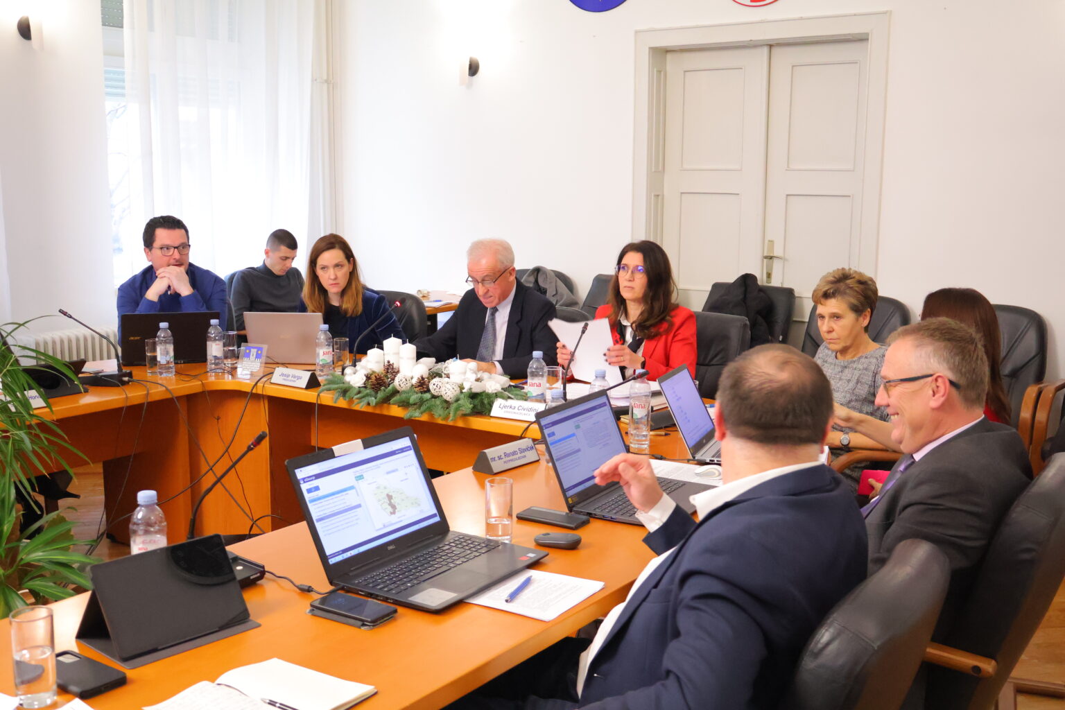 ČAKOVEC Proračun za 2024. ‘težak’ više od 61 milijun eura – Dolaze tri nova kružna toka i dva parka ČAKOVEC Proračun za 2024. ‘težak’ više od 61 milijun eura – Dolaze tri nova kružna toka i dva parka